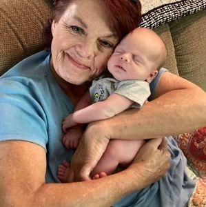 Meet your Posher, Beverly